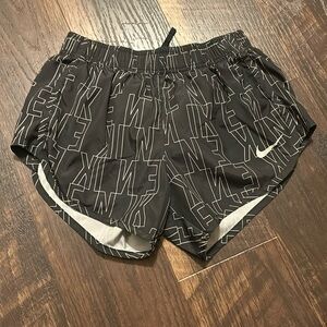 Black Nike woman’s size xs athletic shorts